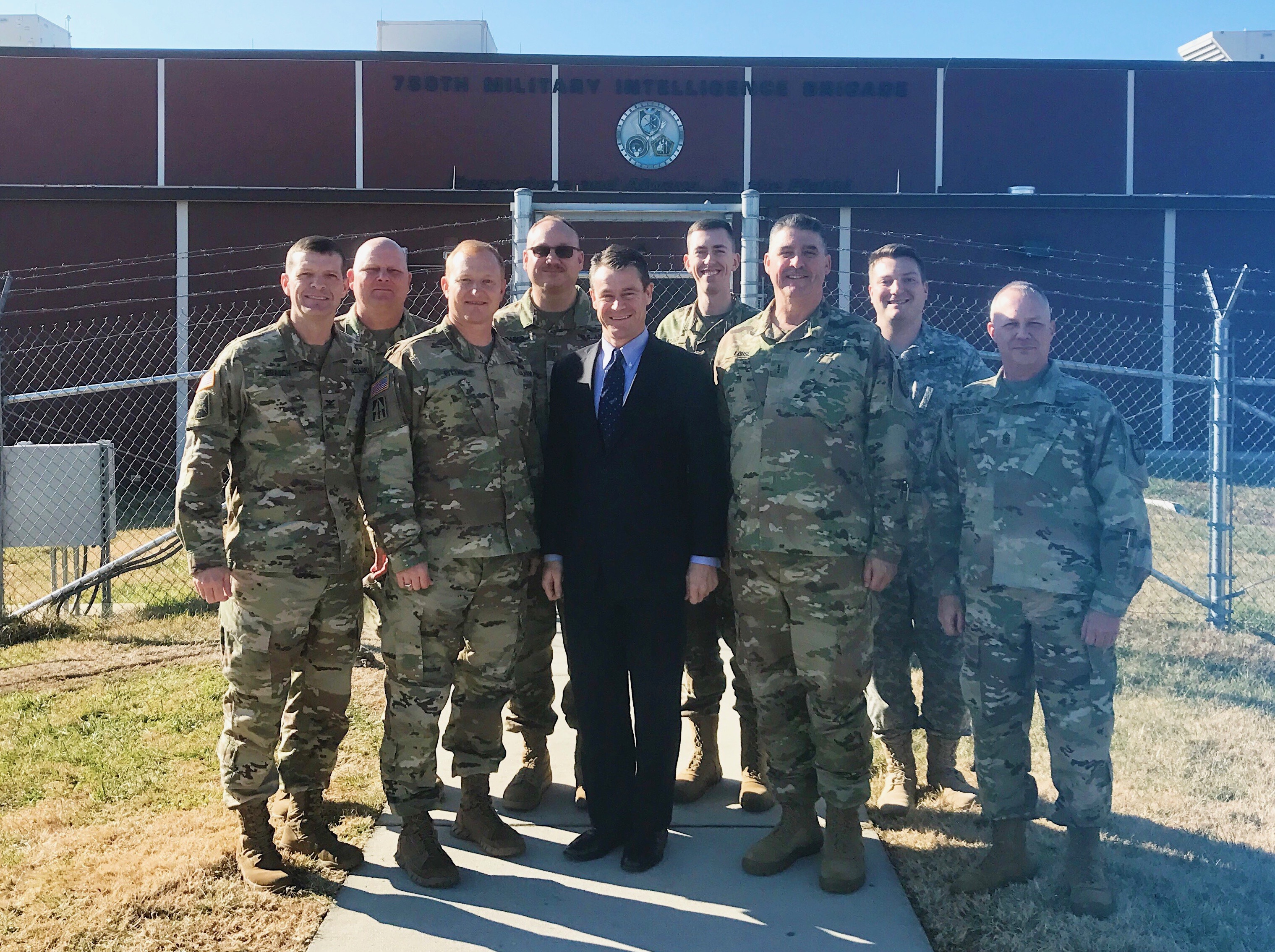 Senator Young Visits with Members of the Indiana National Guard at Fort M